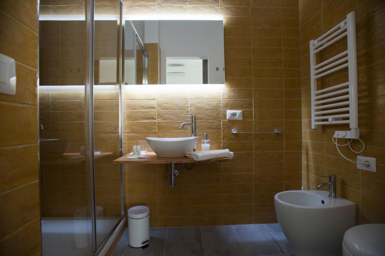 Lecentre 174 Bed & Breakfast ซาแลร์โน ภายนอก รูปภาพ