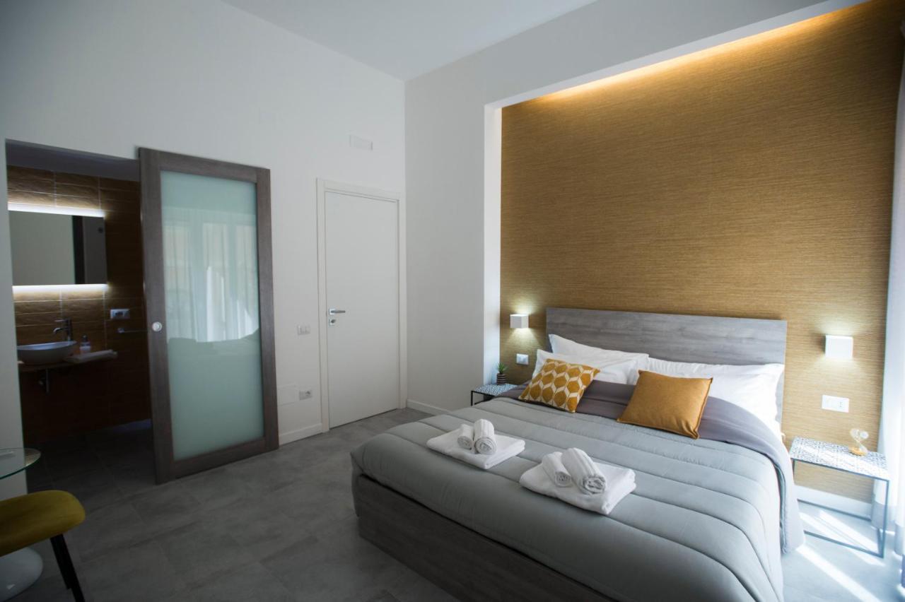 Lecentre 174 Bed & Breakfast ซาแลร์โน ภายนอก รูปภาพ