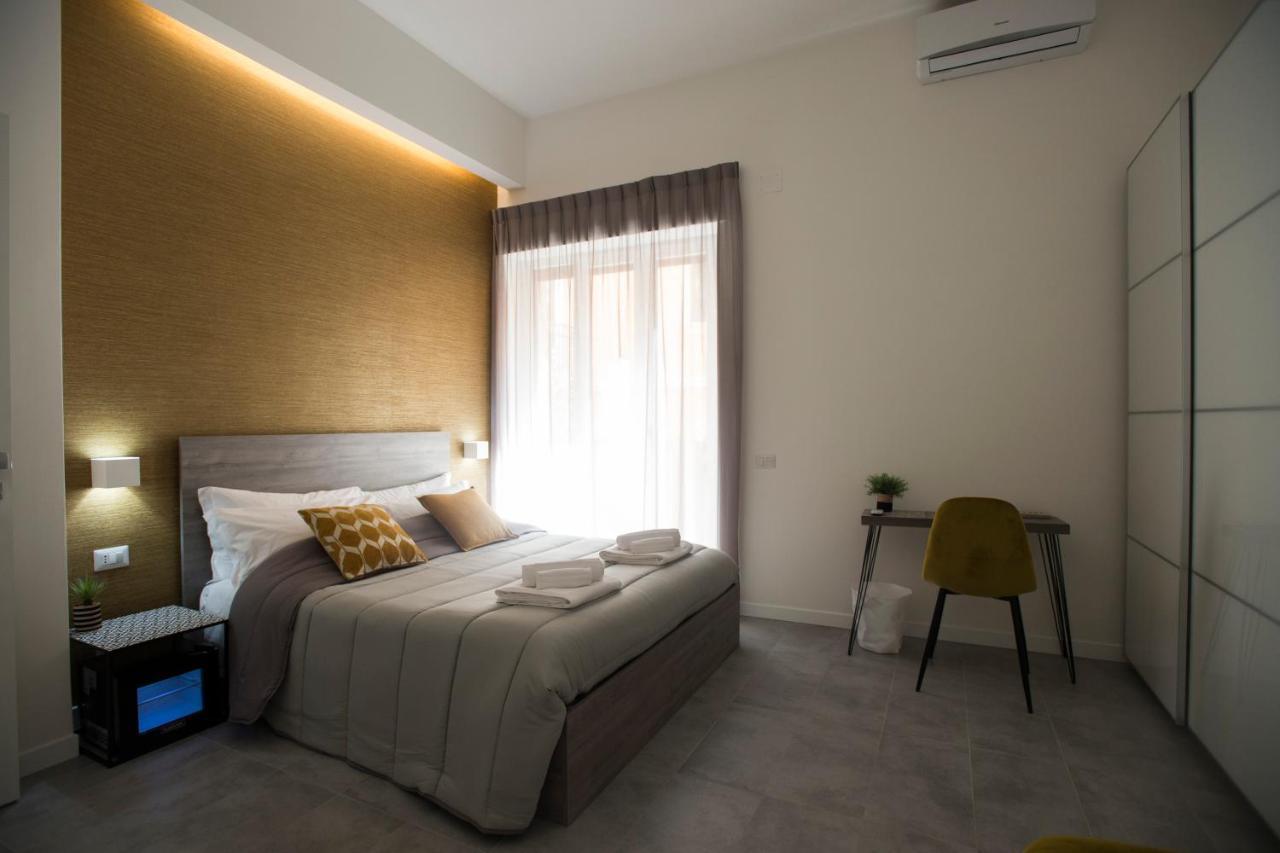 Lecentre 174 Bed & Breakfast ซาแลร์โน ภายนอก รูปภาพ